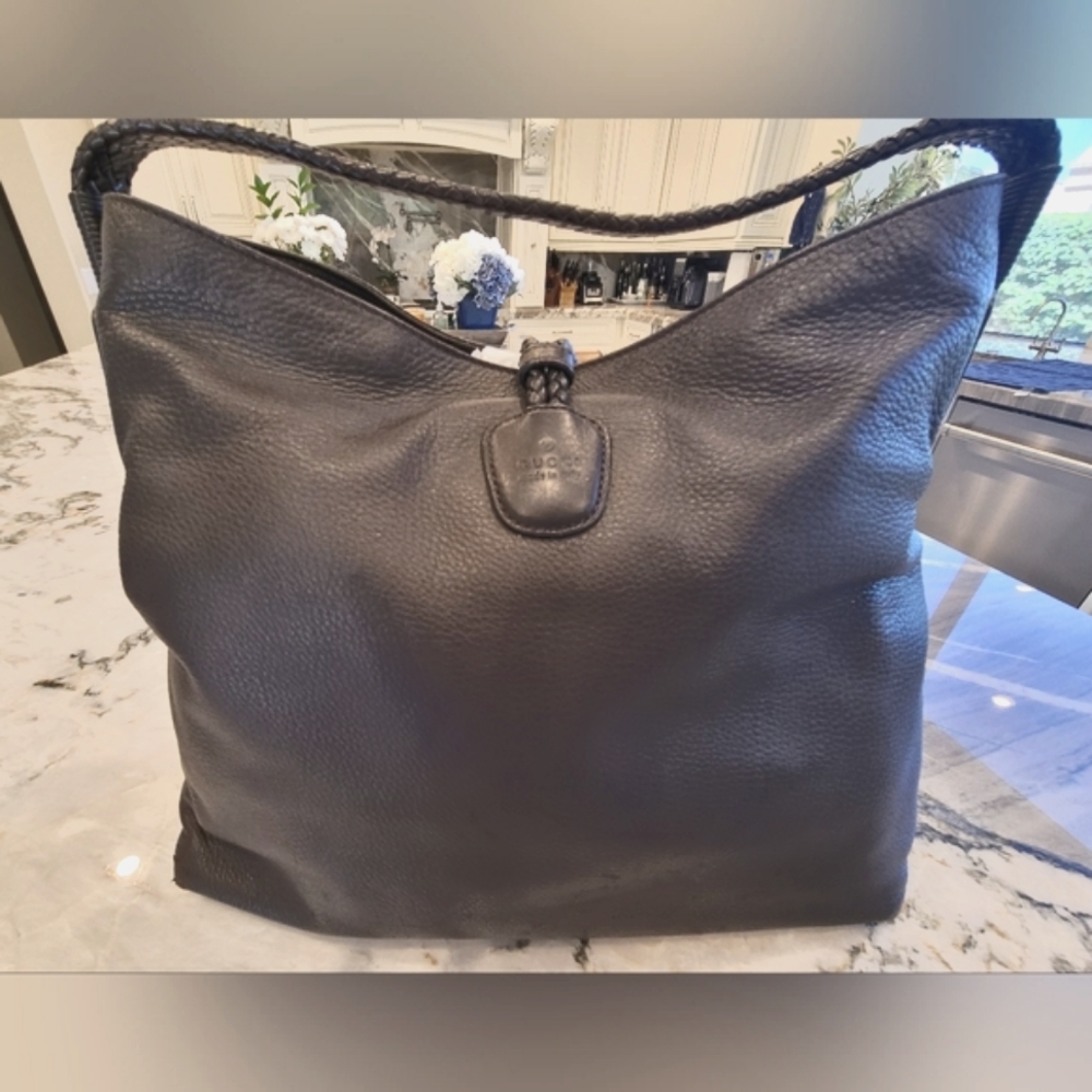 GUCCI authentic L deerskin leather hip shoulder bag, dark brown, bamboo close - Picture 5 of 16